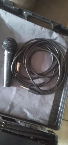 Microfone Dylan com fio