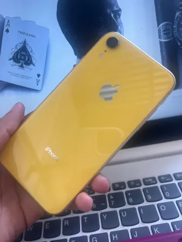 iPhone XR