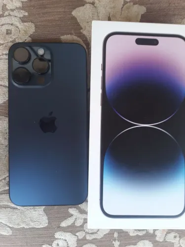 Iphone 15 pro max 256gb.