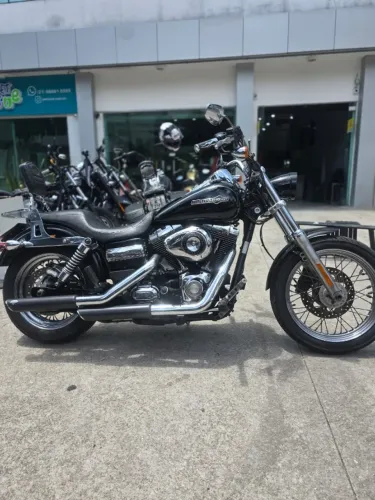 HARLEY-DAVIDSON DYNA SUPER GLIDE 2012