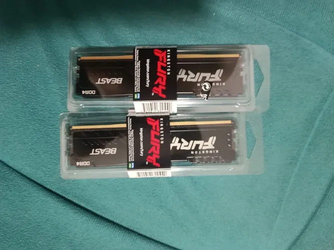 MEMÓRIA KINGSTON FURY BEAST DDR4 8GB 3200MHz.