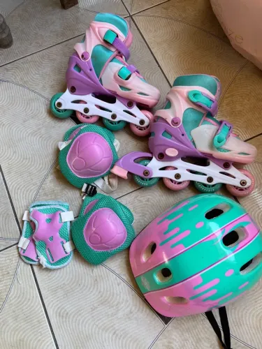 Patins numeração 32/33