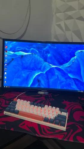 Monitor Samsung Curvo 144hz 1ms