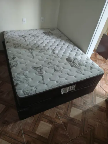 Cama