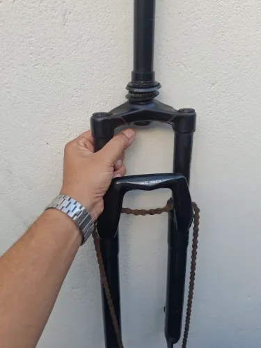 Vendo peças pra bicicletas top