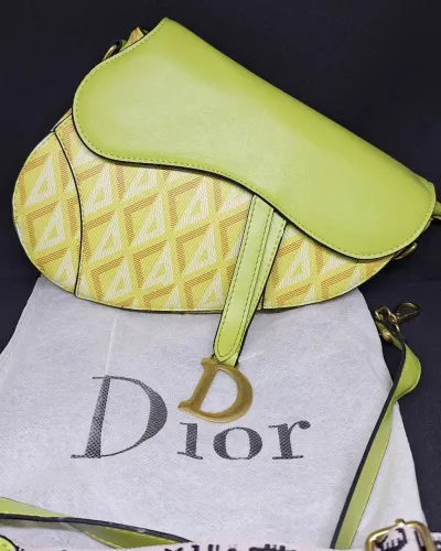 Bolsa Saddle Dior Inspired - Cinza CD verde lima (Nova)