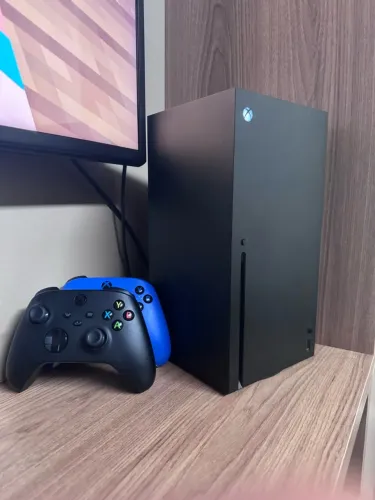 Xbox series X Leia a descrição