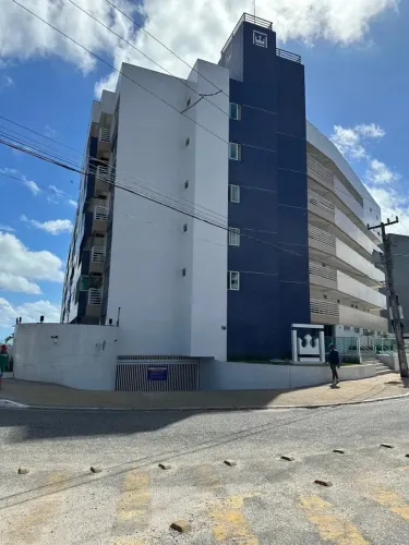Imóvel para aluguel possui 60 metros quadrados com 2 quartos em Bessa - João Pessoa - PB