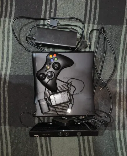 Xbox 360+ kinect+ Hd externo