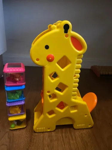 Girafa com Blocos Surpresa Fisher price