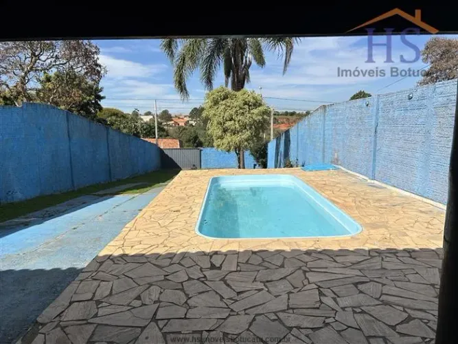Casas para venda em Botucatu no bairro Bairros de Rubião Junior