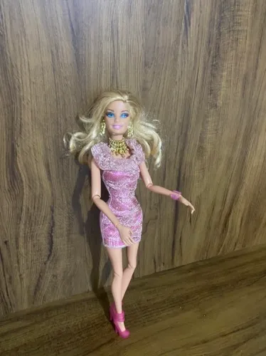 Barbie fashionista