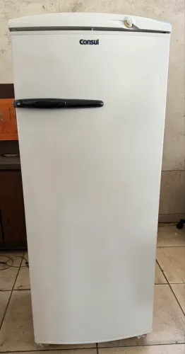 Geladeira cônsul 320 litros usada barata funcionando perfeitamente 