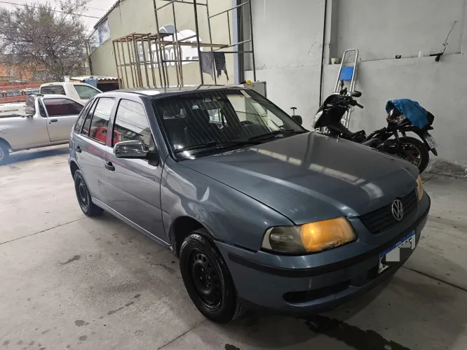 Volkswagen Gol Geração III Ouro 1.0 MI 16V Gasolina Mec. 2P 2000