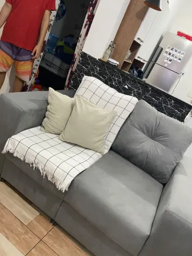 Vendo sofá 2 lugares retrátil 