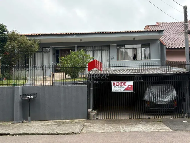 Casa com 321,75m² 4 quartos, à venda, no bairro Capão Raso em Curitiba