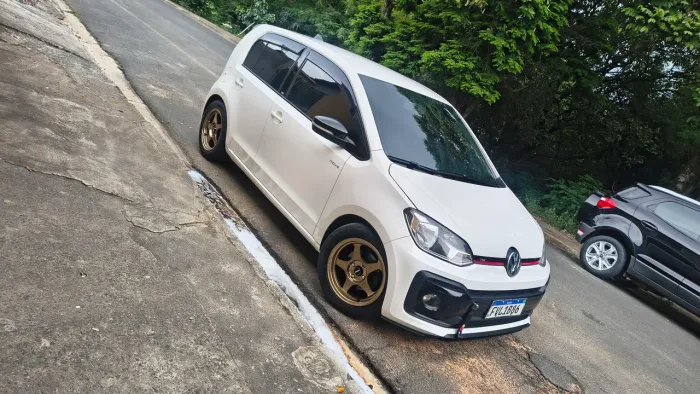 Volkswagen Up! Move 1.0 TSI Total Flex 12V 5P 2018