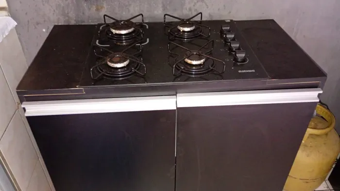 Vendo Cooktop já com bancada
