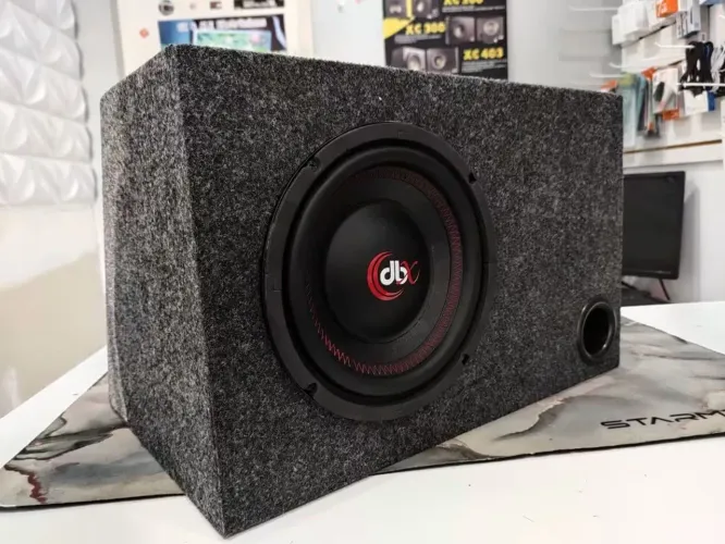 Sub 8" 250rms no box dbx tudo novo