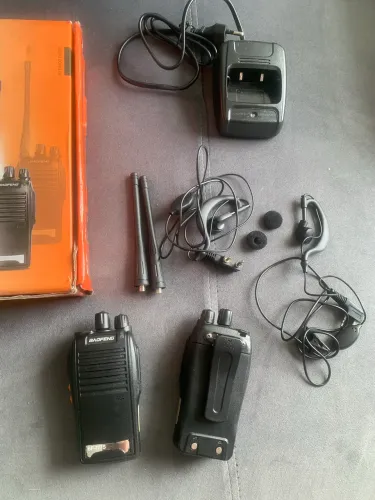 Rádio Comunicador Baofeng BF-777S (Kit com 2) - Profissional | 16 Canais | Longo Alcance