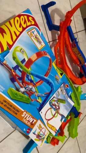 Pista da hot wheels 