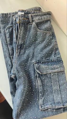 Calça cargo jeans strass