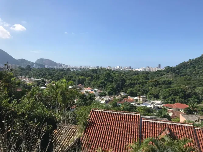 Lote/Terreno para venda possui 862 metros quadrados