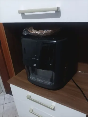 Air Fryer 12L Electrolux muito pouco usado