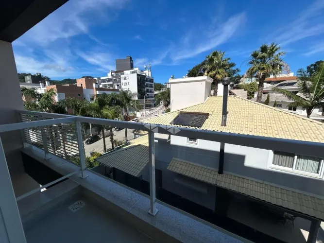 Apartamento de 1 dormitório com vaga de garagem no bairro João Paulo florianopolis/SC