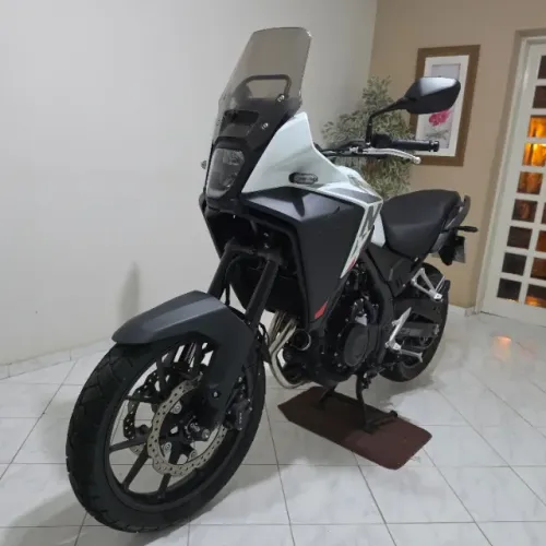 Honda NX 500 2026 - Único Dono - 3.500km - Impecável