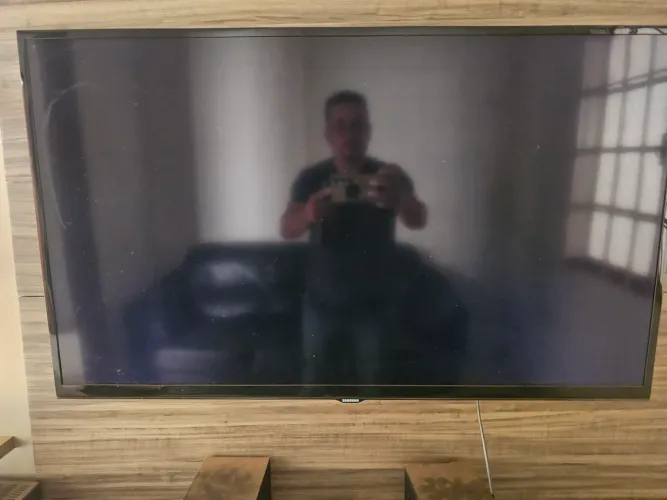 TV smart 40 polegadas