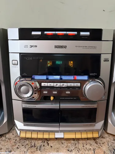Mini system Philips Fw C250 com controle