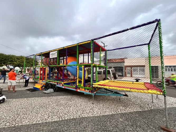 Kidplay playground carretinha criança renda extra empreendedor