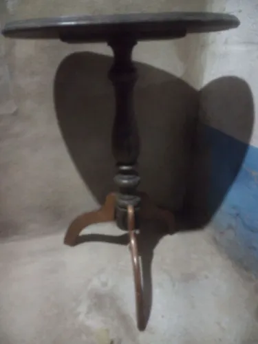 Mesa antiga 