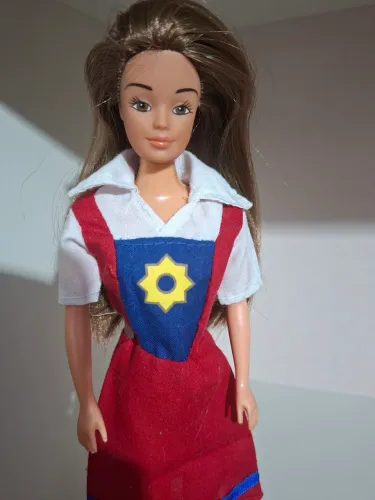 Barbie Leite Moça
