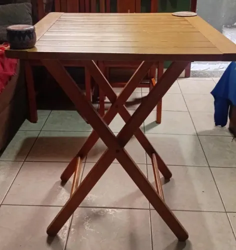 mesa de madeira dobravel