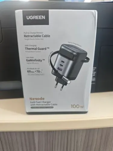 [Novo] Carregador turbo Ugreen 100w GaN Retratil tipo c