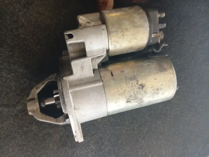 Motor de arranque da Mercedes classe A 160