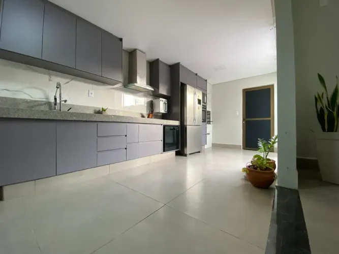 Casa em Condomínio fechado - Village Campinas