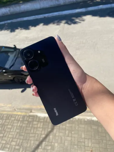 VENDO CELULAR REDMI 13C
