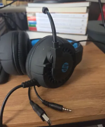 Headset Gamer HP P2 com USB blue light DHE-8011