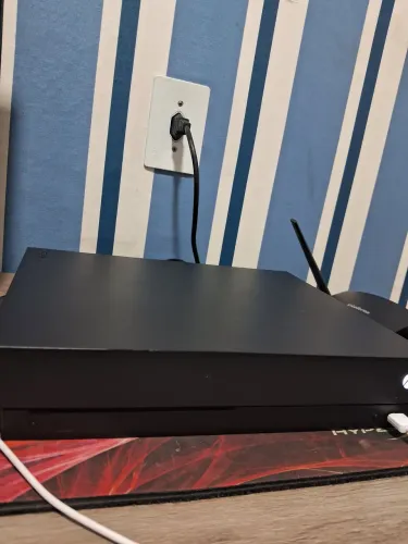 Xbox One X por Ps4 Pro