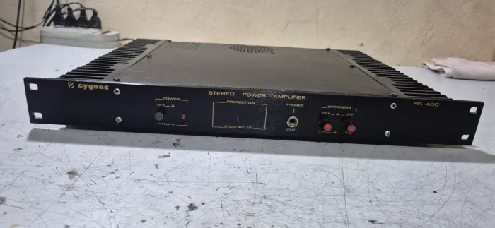 Amplificador cygnus PA-400 