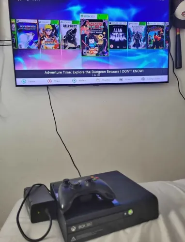 Xbox super slim hd lotado de jogos