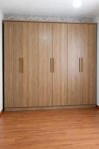 Roupeiro Kappesberg Casal