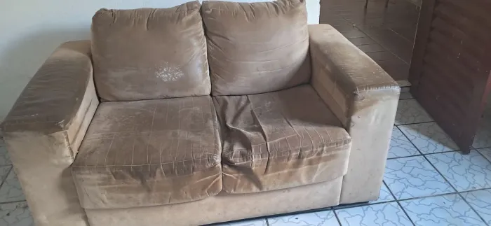 SOFÁ DOIS LUGARES