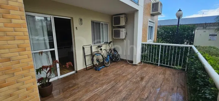 Apartamento Garden para Venda em Florianópolis, Capoeiras, 3 dormitórios, 1 suíte, 2 banhe