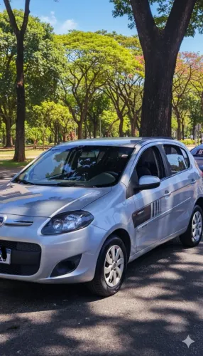 Fiat Palio Attractive 1.0 EVO Fire Flex 8V 5P 2013
