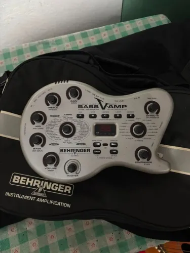 Pedaleira de Baixo