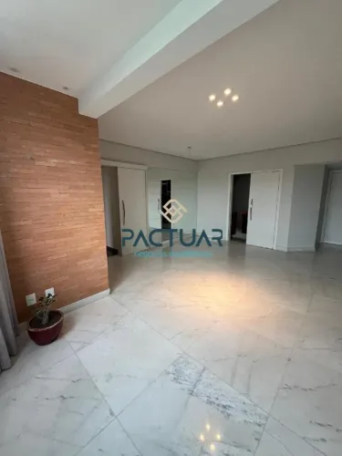 Apartamento com 3 Quartos e 2 banheiros para Alugar, 95 m² por R$ 4.100